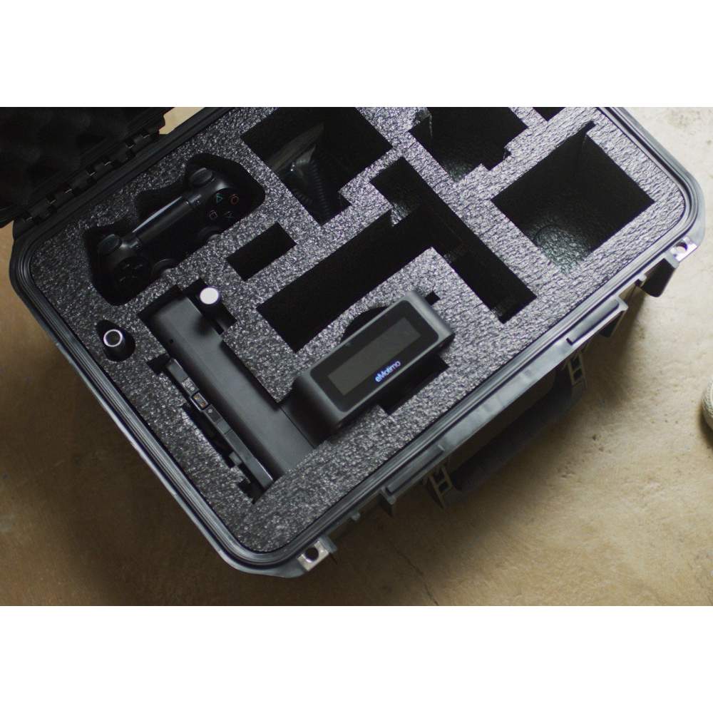 Spectrum Large Hard Case - in use